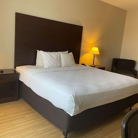 Best Western I-5 Inn & Suites Лоди Екстериор снимка