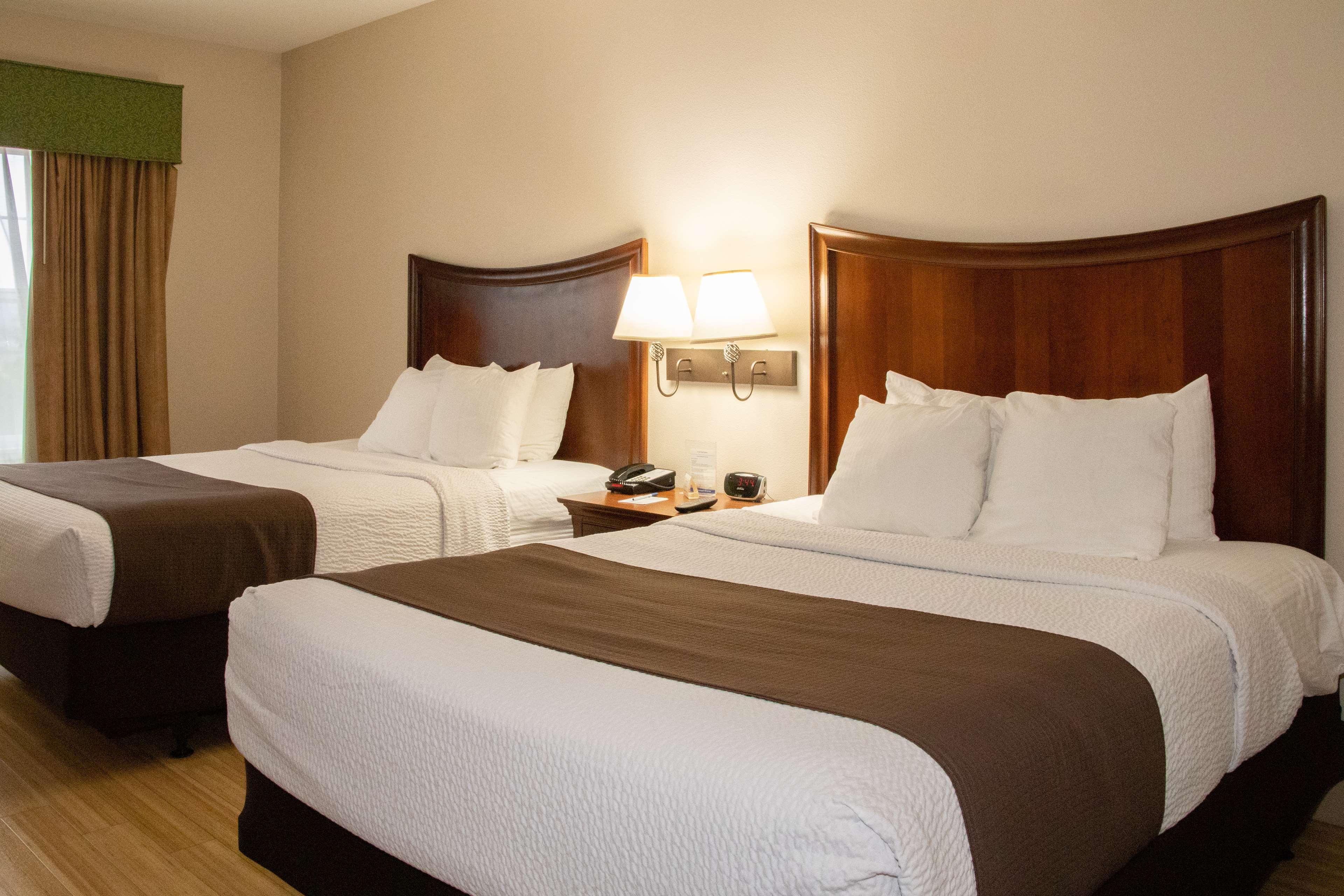 Best Western I-5 Inn & Suites Лоди Екстериор снимка